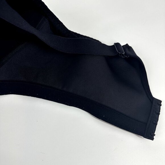 Vanity Fair Black wireless lightly padded bra Size 42D - Picture 9 of 9